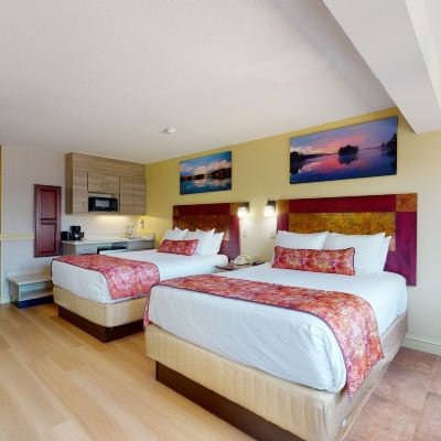 Standard Room, 2 Queen Beds, Partial Lake View, Ground Floor Surfside on The Lake Promo Code