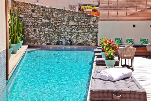 Hôtel la Villa Port d'Antibes & Spa