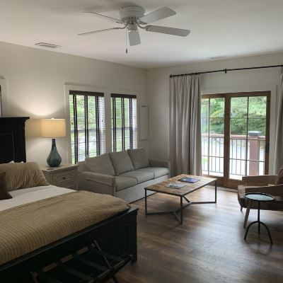 King Room with Balcony The Manor Promo Code