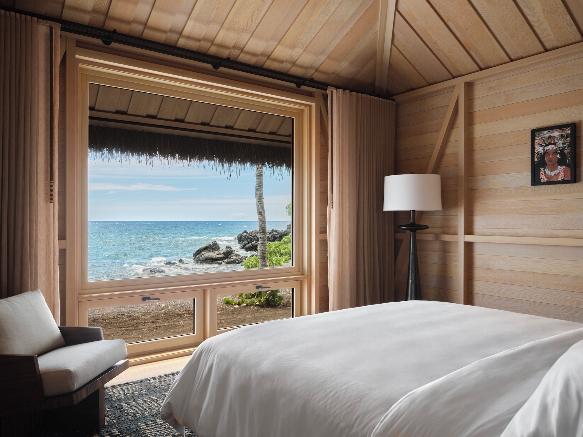 黑沙滩海滨两房住宅