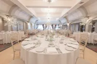 Castle Arch Hotel