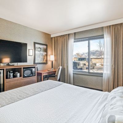 Standard King Room C'Mon Inn Bozeman Promo Code