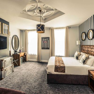 尊享特大床房 諾丁漢市中心美居酒店優惠