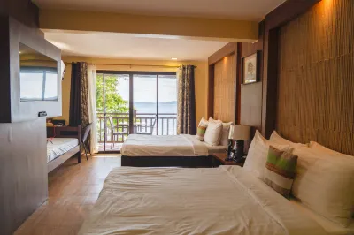Altamare Dive and Leisure Resort Anilao Отели в г. 