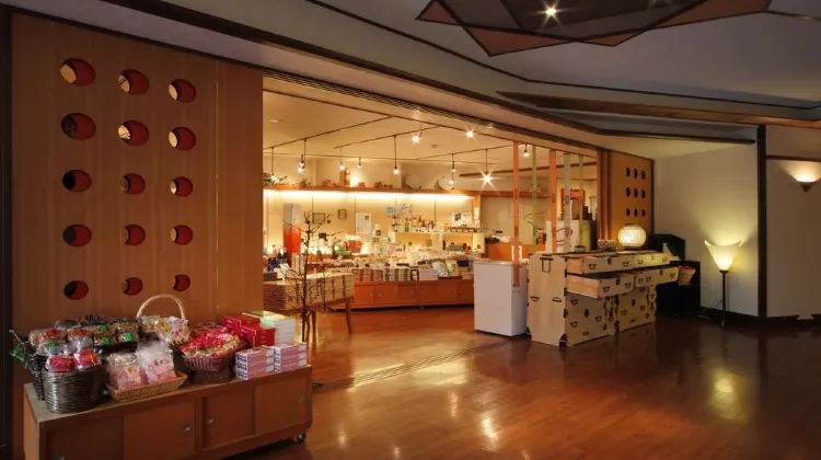 湯坊いちらく TENDO SPA＆BREWERY 食事・レストラン