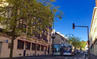 L'Hotel de l'Esperance