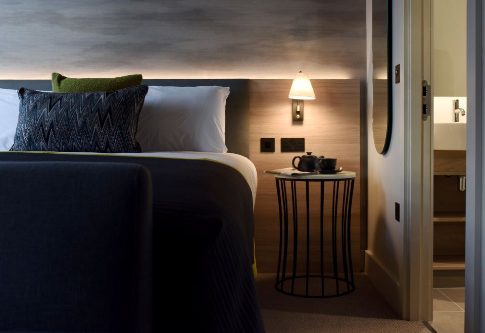 特大床一室套房