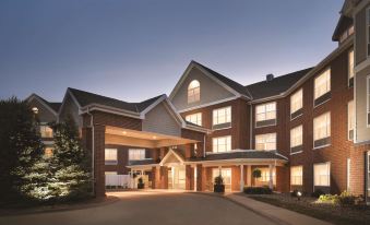 Country Inn & Suites by Radisson, des Moines West, IA