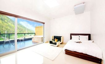 Tongyeong Hue Spa Pension