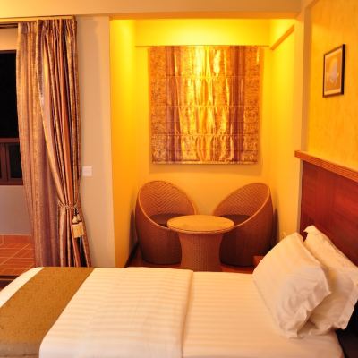 Deluxe Twin Room with Balcony Non smoking