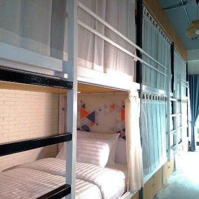 Family Deluxe Baan Mai Kradan Hostel Chiang Rai Promo Code