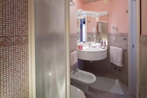 Hotel AstroFamily Room