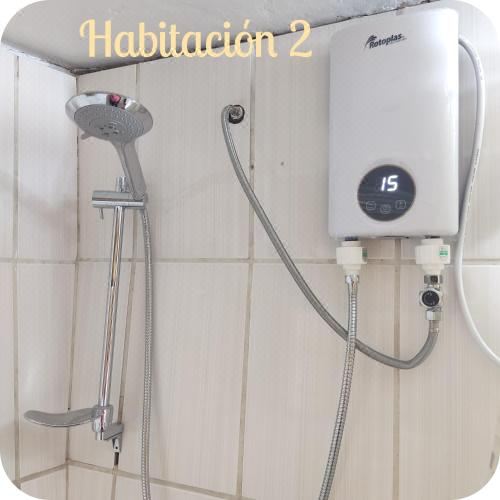 雙人房（帶獨立浴室）