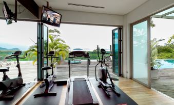 4Br Seaview Villa with Gym and Cinema Room