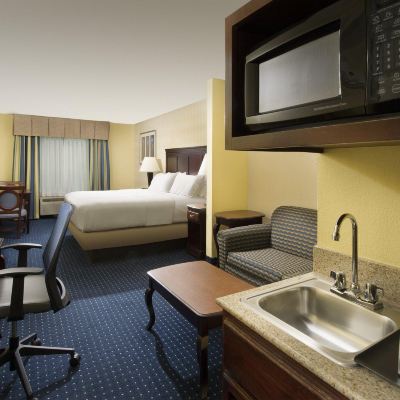 King Suite With Mobility Accessible Tub Holiday Inn Express & Suites San Antonio-West-SeaWorld Area, an IHG Hotel Promo Code