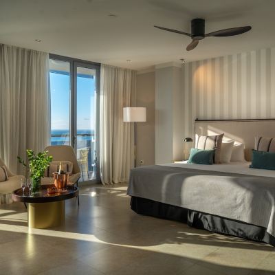 Junior Suite Gran Hotel Sol y Mar Promo Code