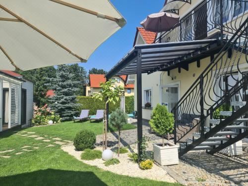 享有花园景致的公寓