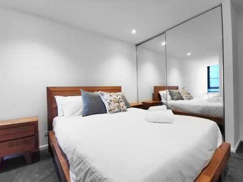 South Bank 2 Bedroom Apartment with 1 Parking One-Bedroom Apartment