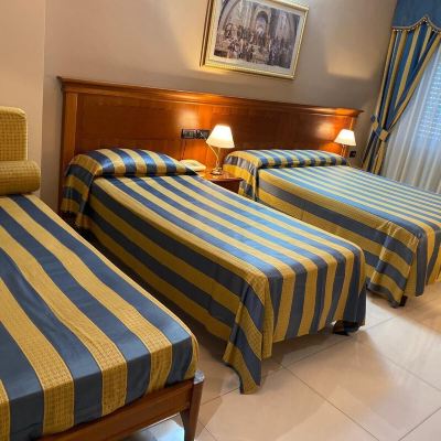 Economy Room With Multiple Beds Hotel Niagara Promo Code