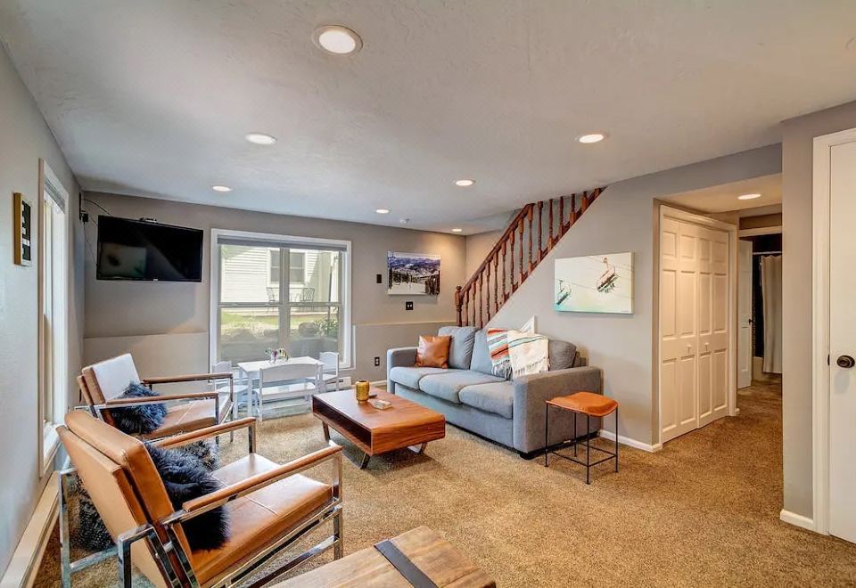 奢华热水浴缸和宽敞生活区-迷人维多利亚休闲屋