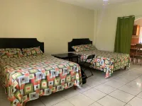 Tha Lagoon Spot Hotel di 