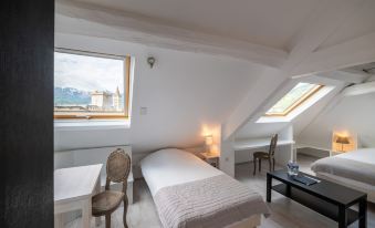Logis - Hotel De La Mairie - Housity