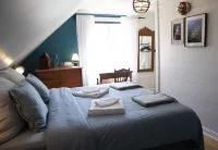 Three Pheasants Boutique Bed and Breakfast Các khách sạn ở 