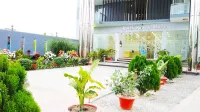 Hotel Khan Palace Hotels in 