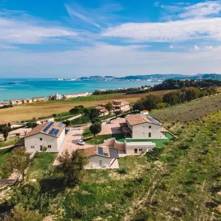 Il Colle Dei Lecci