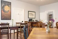 Meadows Inn