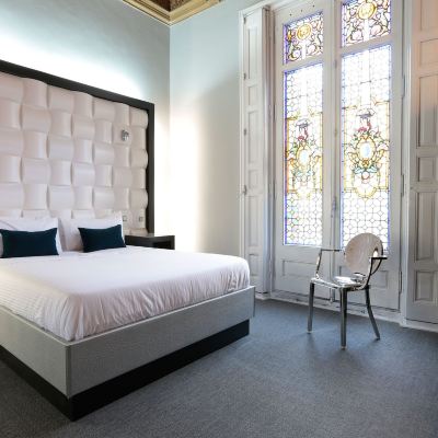 Double Room with Balcony Amra Barcelona Gran Via Promo Code