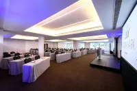 Lux Fatima Park - Hotel, Suites & Residence