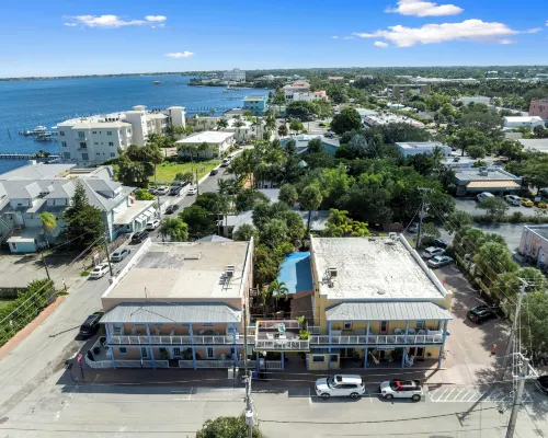 Old Colorado Inn Hotels in Stuart