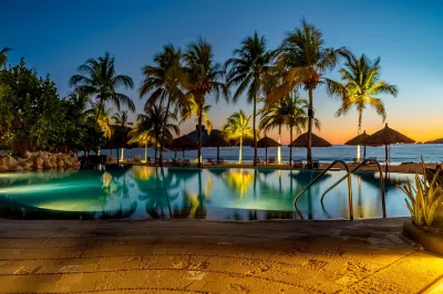 Thompson Zihuatanejo, A Beach Resort by Hyatt Hotels in 