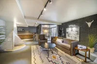 The Hound Hotel