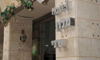Spirit of Herzl Hotel