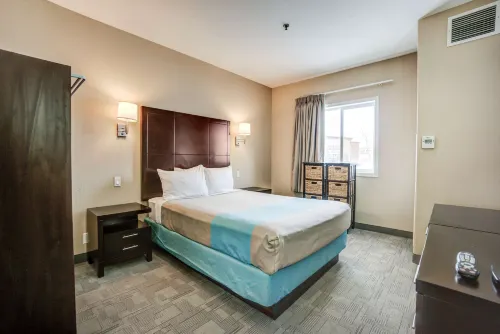 Motel 6 Red Deer, AB