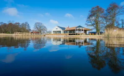 The Boathouse Hotel di 