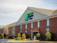 Holiday Inn Express & Suites CORINTH by IHG Hotel di Corinth