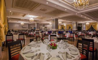 Hotel Riad Ennakhil & Spa