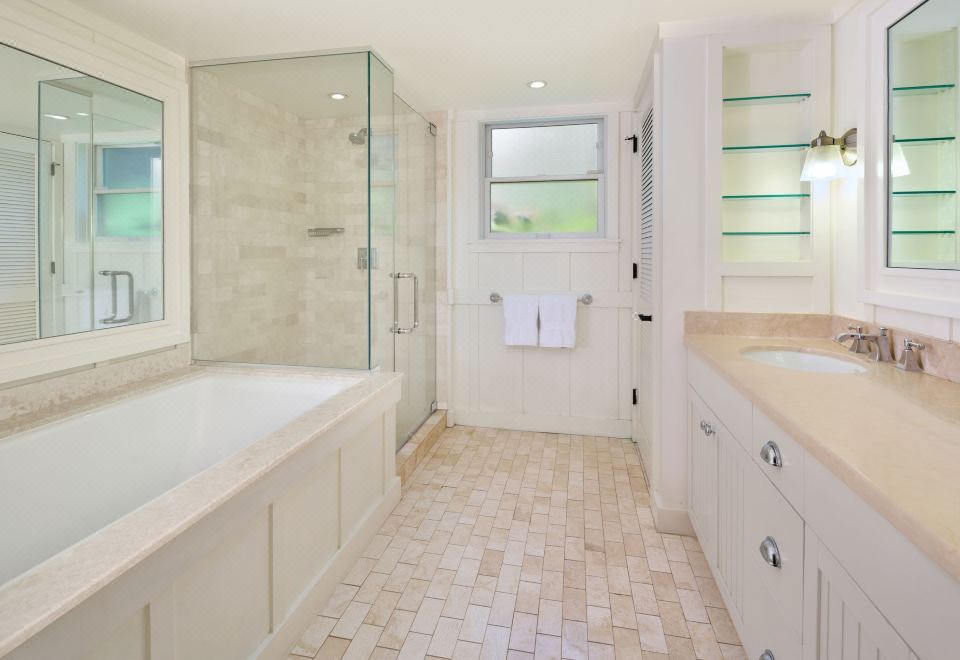 带阳台的三卧室别墅-海景