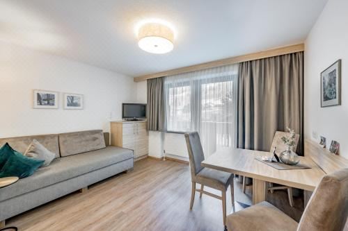 一卧室公寓（带阳台）