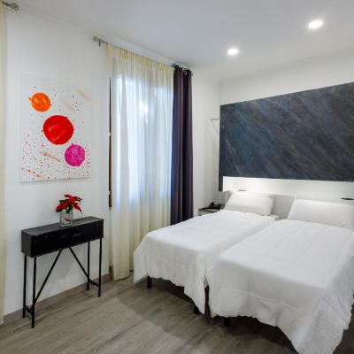 Classic Twin Room Crossroad Hotel Promo Code