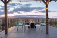 Stunning Sunrise to Sunset Views! One Acre Property