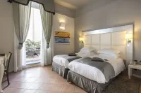 بالازو كاراتشيولو نابولي