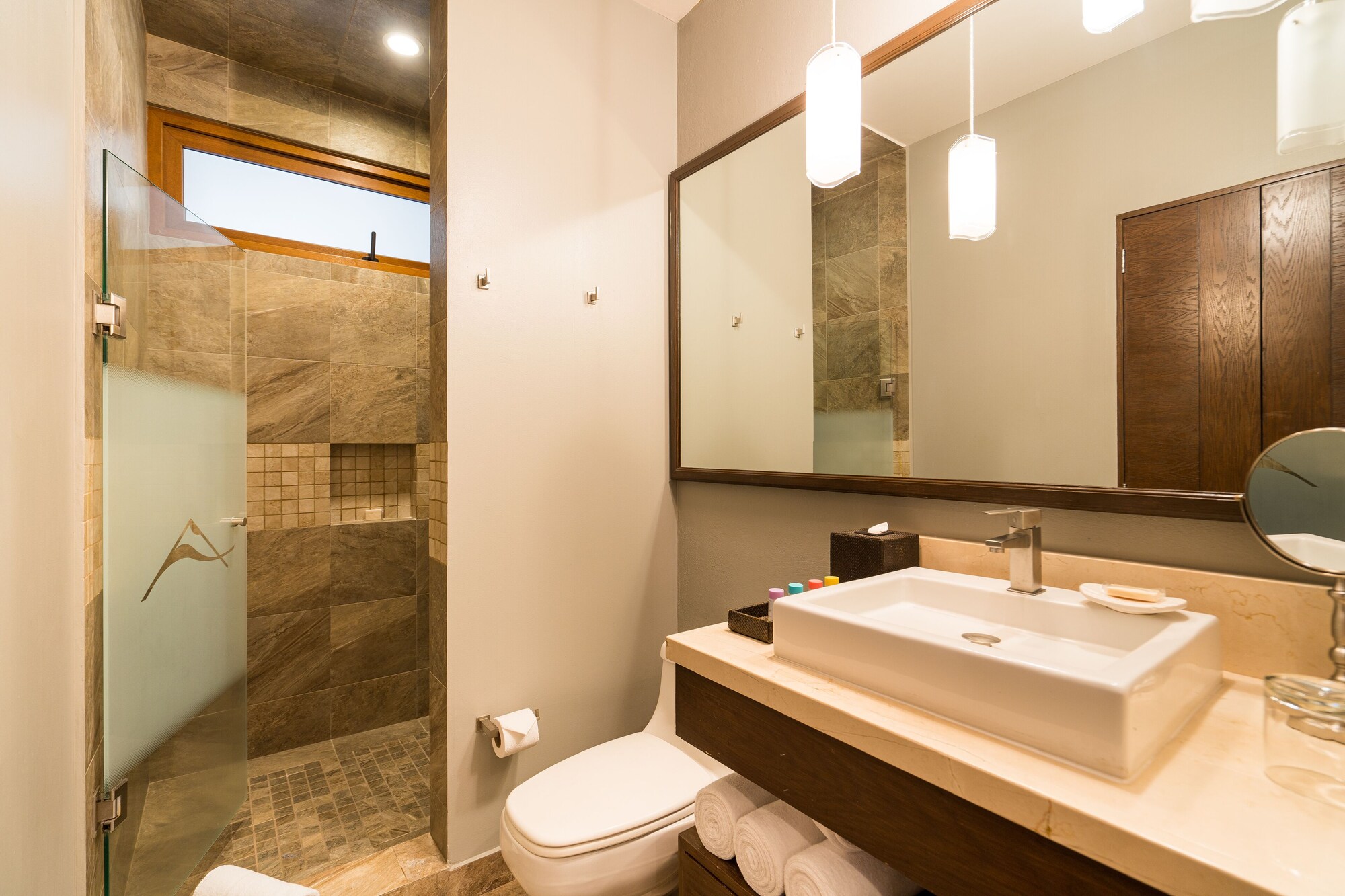 奢华套房， 2 间卧室， 海洋景观， 转角