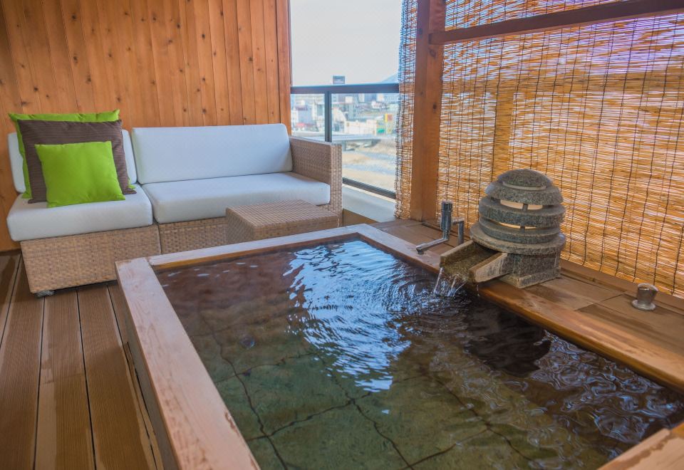 日式豪华套房 - 设有露天浴