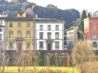Serristori Palace Residence Hotels in 