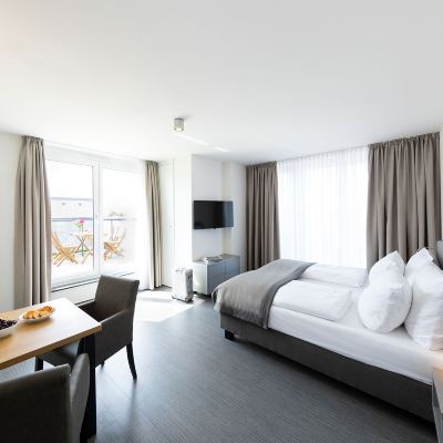 Deluxe Junior Suite Boardinghouse St.Pauli Promo Code
