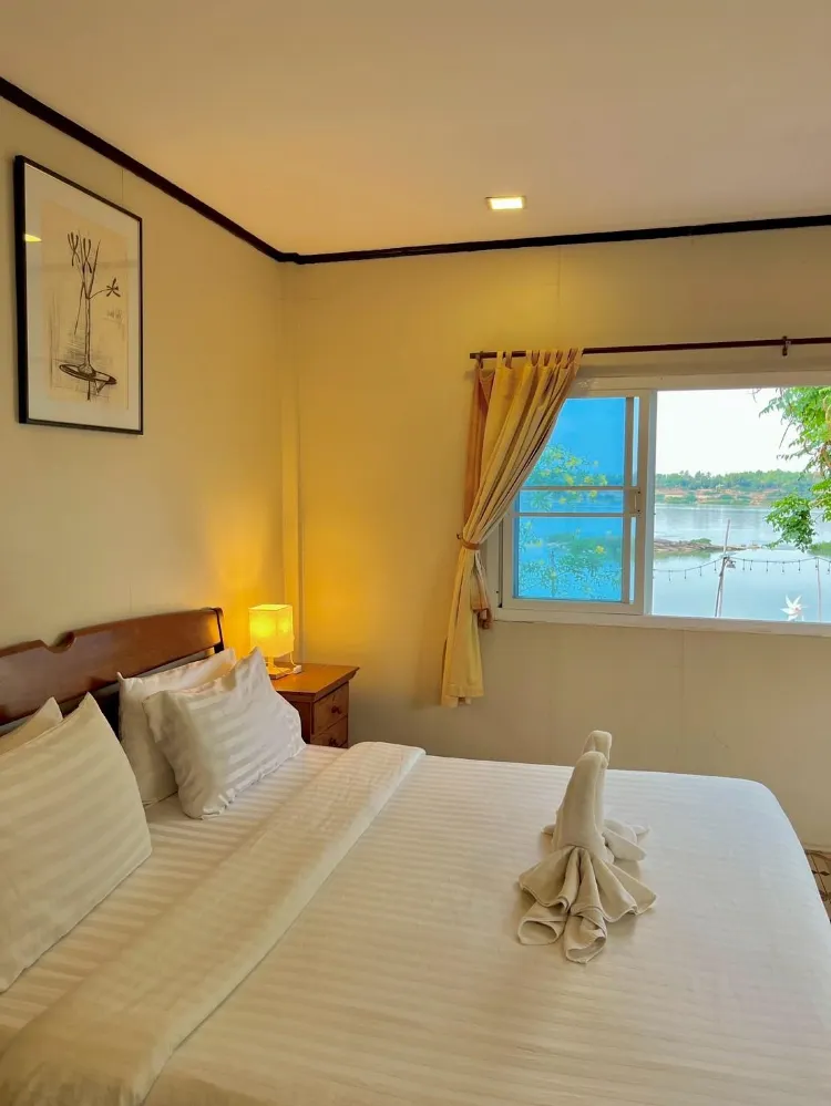 ห้องเตียงคิงไซส์พร้อมวิวแม่น้ำ